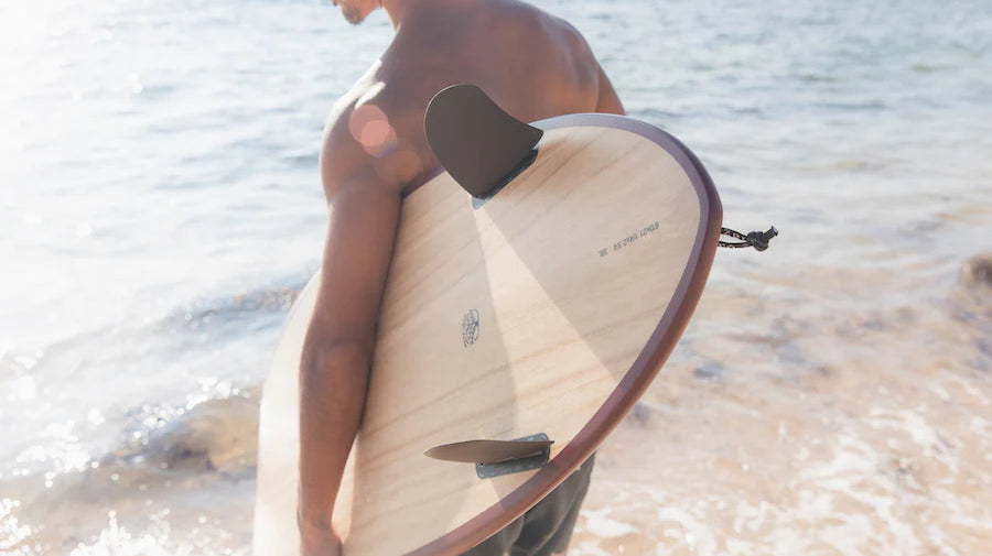 ハイブリッドサーフボードとは?ミッドレングスともショートとも呼べない新しいサーフボードカテゴリー