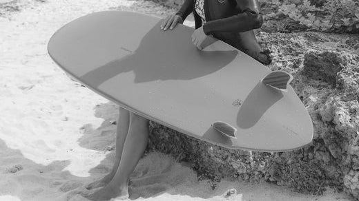 ツインフィンサーフボードの特徴と選び方