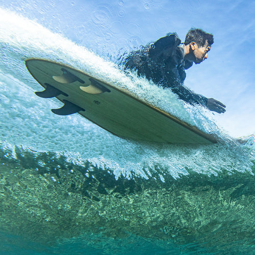 サーフボードフィンの種類と特徴を徹底解説